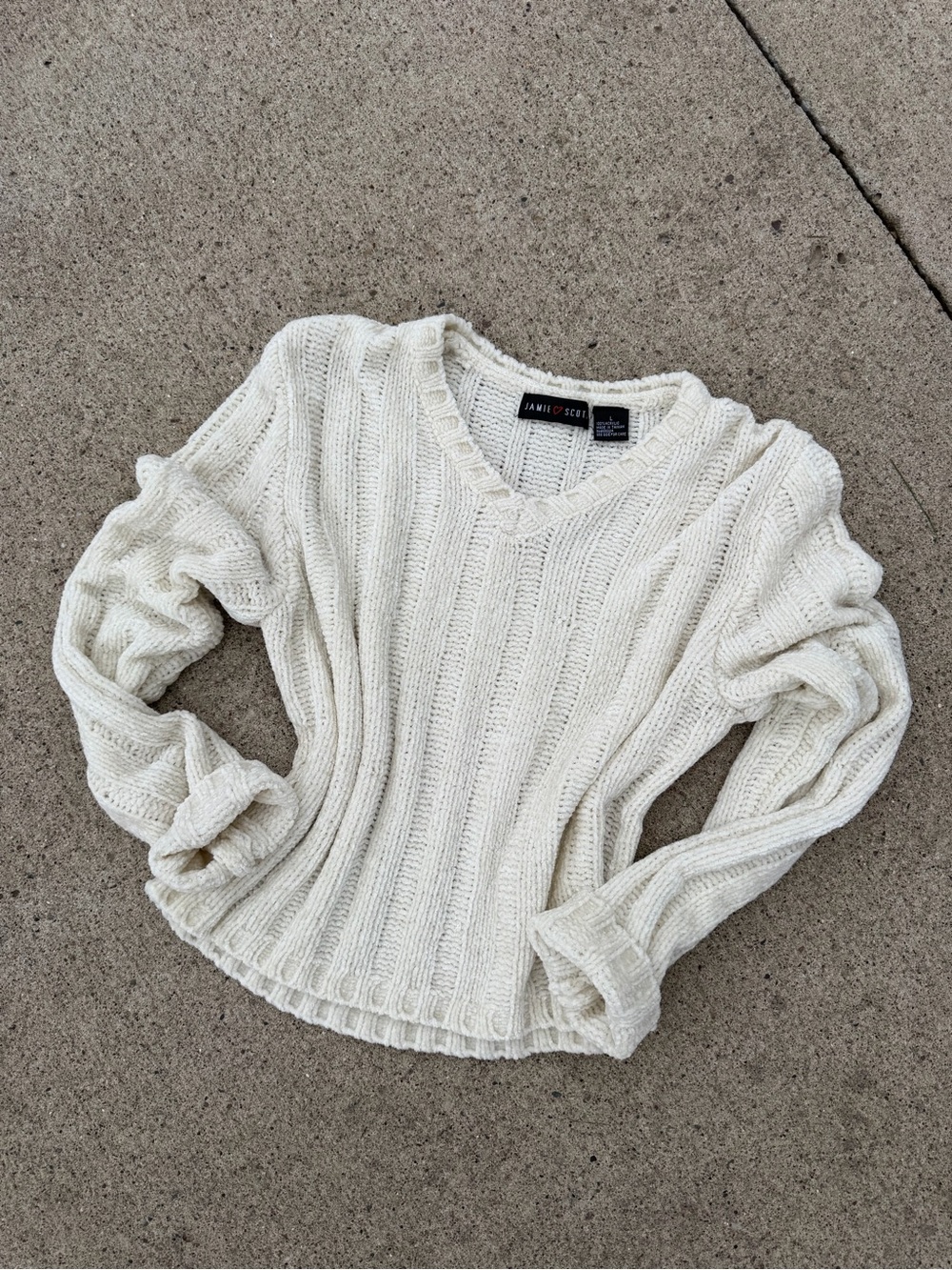White V-Neck Cable Knit Sweater by